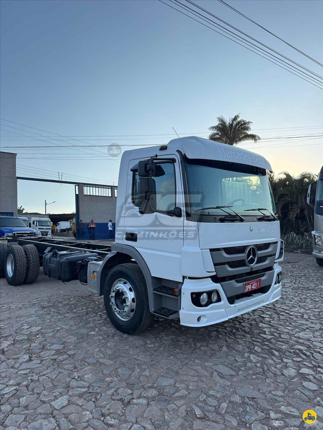 CAMINHAO MERCEDES-BENZ MB 2426 Chassis Truck 6x2 JG Veículos e Caminhões CONSELHEIRO LAFAIETE MINAS GERAIS MG